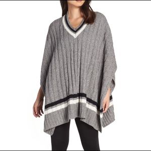 NWT UGG: Extra Small Weslyn Grey Knitted V Neck Sweater